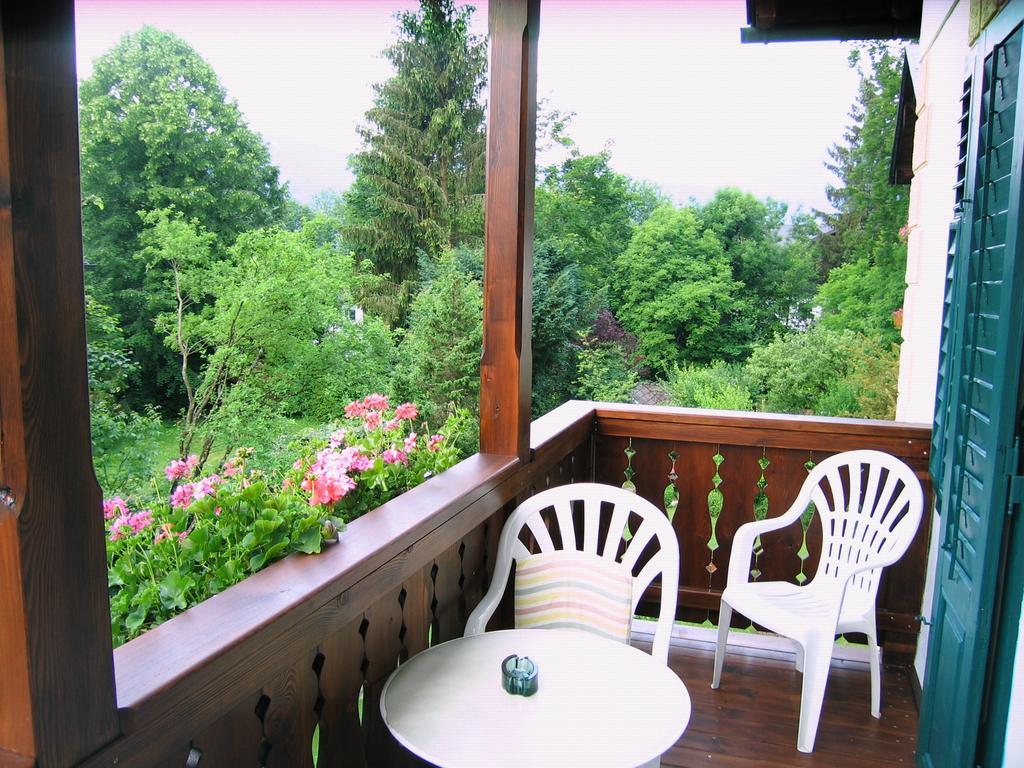 Gaestehaus Sonnenwinkel - Villa Roesler Sankt Wolfgang im Salzkammergut Phòng bức ảnh
